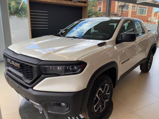RAM RAMPAGE 2.2 TURBO DIESEL REBEL 4X4 AUTOMÁTICO RAM RAMPAGE 2.2 TURBO DIESEL REBEL 4X4 AUTOMÁTICO